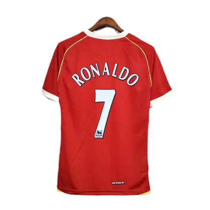 06/07 Manchester United Home kit