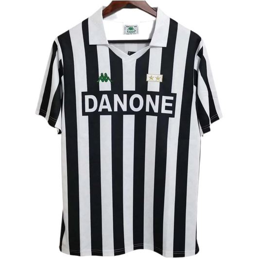 91/92 Juventus Home kit