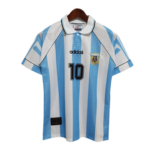94/95 Argentina Home kit