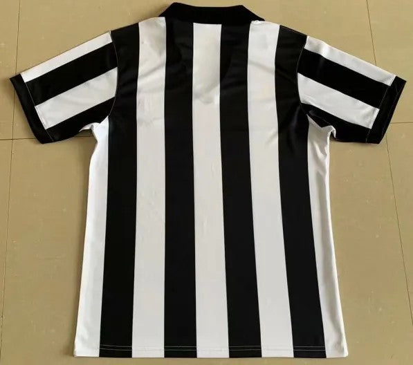 57/58 Santos Away kit