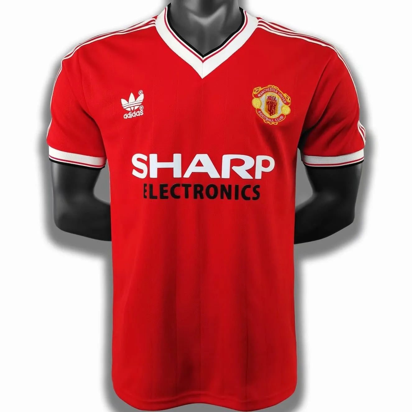 82/83 Manchester United Home kit