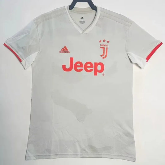 19/20 Juventus Away kit