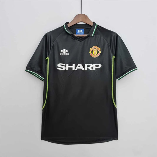 98/00 Manchester United Third kit