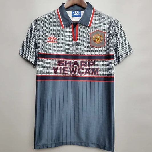 95/96 Manchester United Away kit