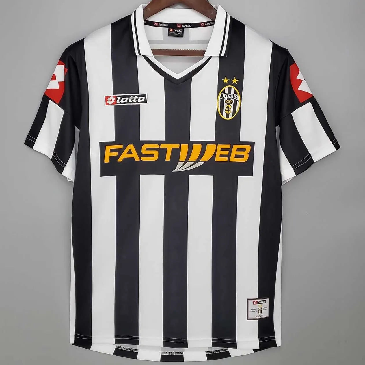 01/02 Juventus Home kit