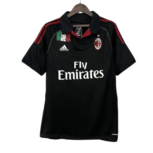 12/13 AC MIlan Away kit