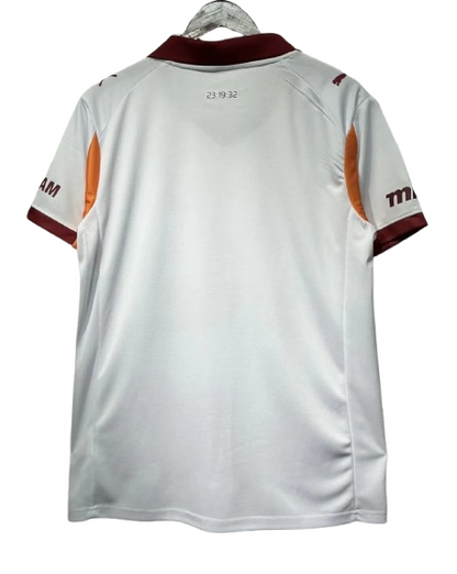 25/26 Galatasaray Away kit