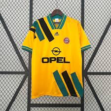 93/94 Bayern Munchen Away kit